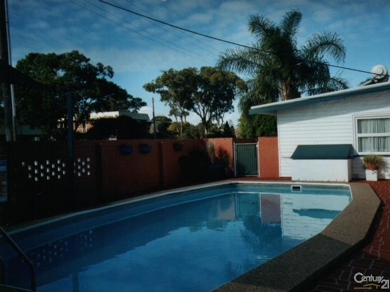 65 Manning Street, Tuncurry NSW 2428