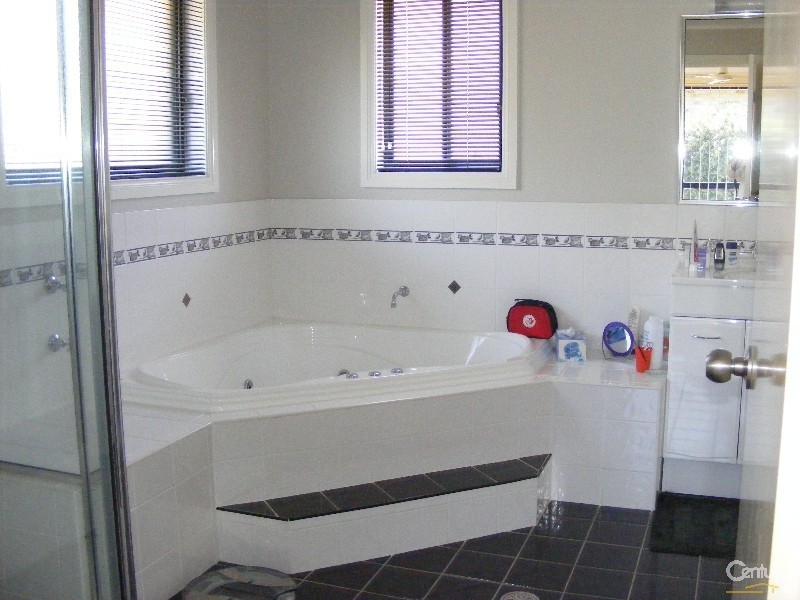 7 Melaleuca Place, Taree NSW 2430