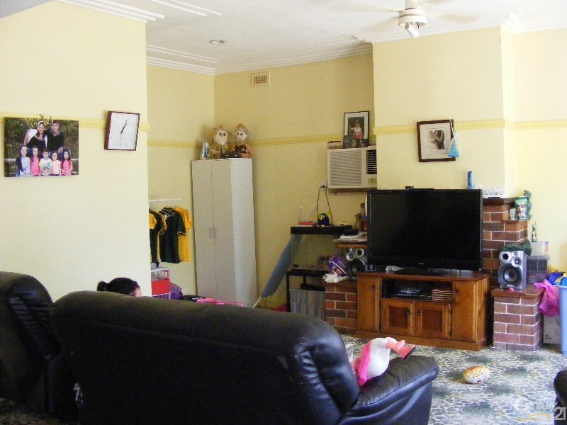 40 Chatham Avenue, Taree NSW 2430