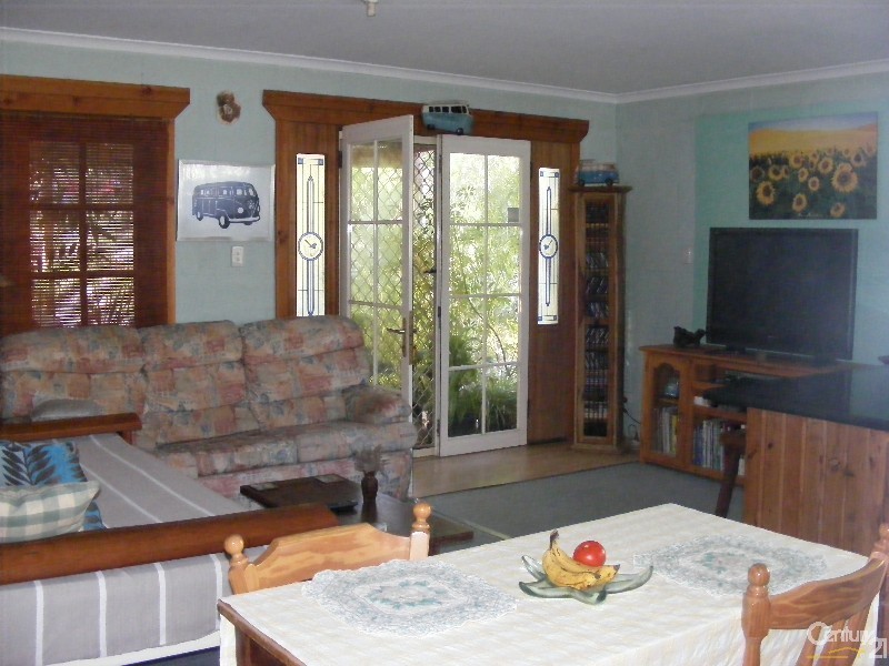 1 Koorainghat Close, Rainbow Flat NSW 2430