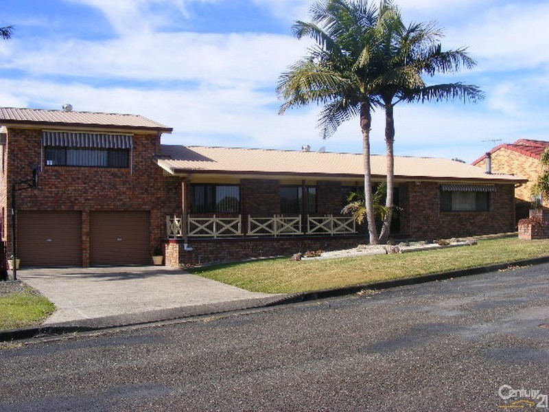 27 Flinders Street, Taree NSW 2430