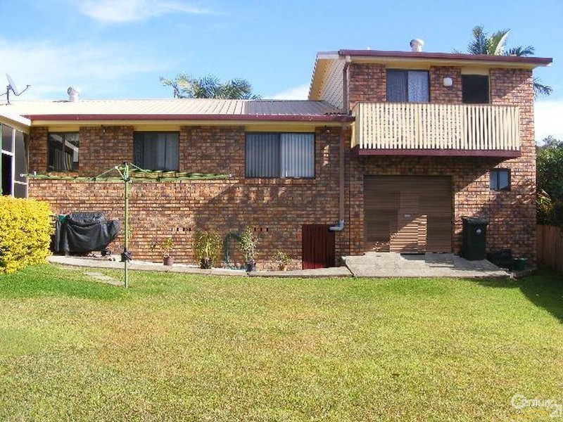 27 Flinders Street, Taree NSW 2430