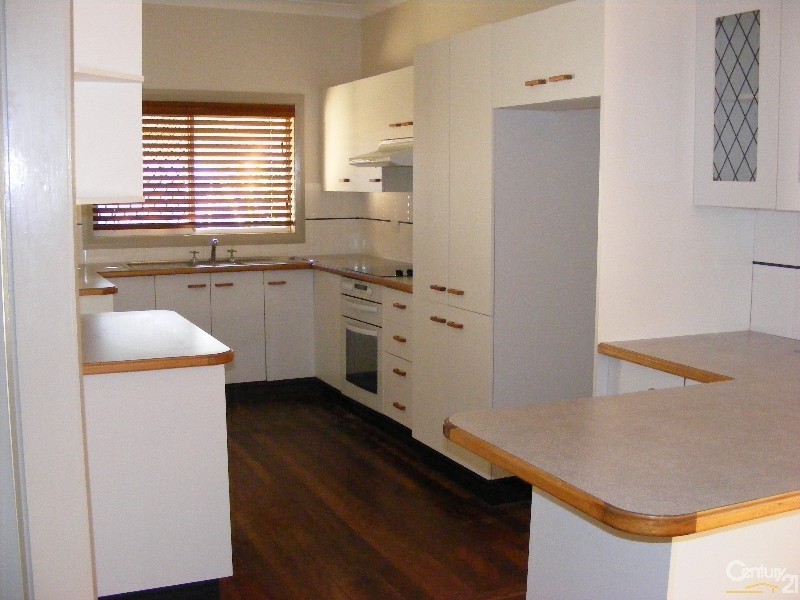 11 Spence Street, Taree NSW 2430