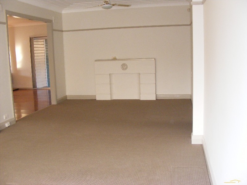 11 Spence Street, Taree NSW 2430