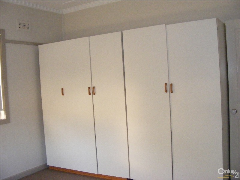 11 Spence Street, Taree NSW 2430