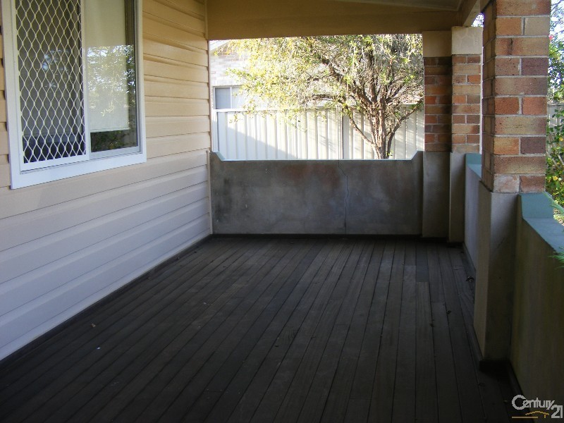 11 Spence Street, Taree NSW 2430