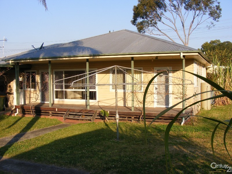 11 Spence Street, Taree NSW 2430