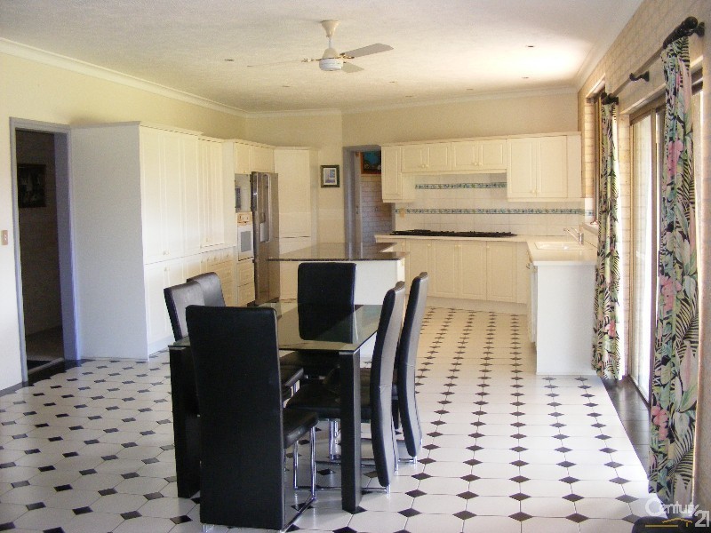 Part A 66 Iluka Circuit, Taree NSW 2430