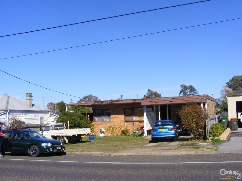 112 Commerce Street, Taree NSW 2430
