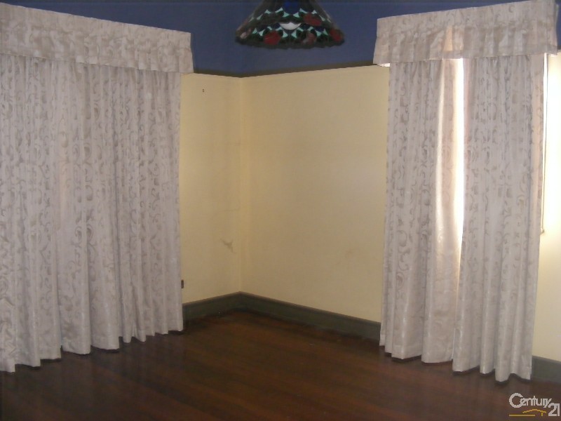 82 Cowper Street, Taree NSW 2430