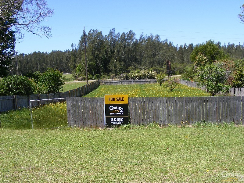 22 Macquarie Street, Coopernook NSW 2426