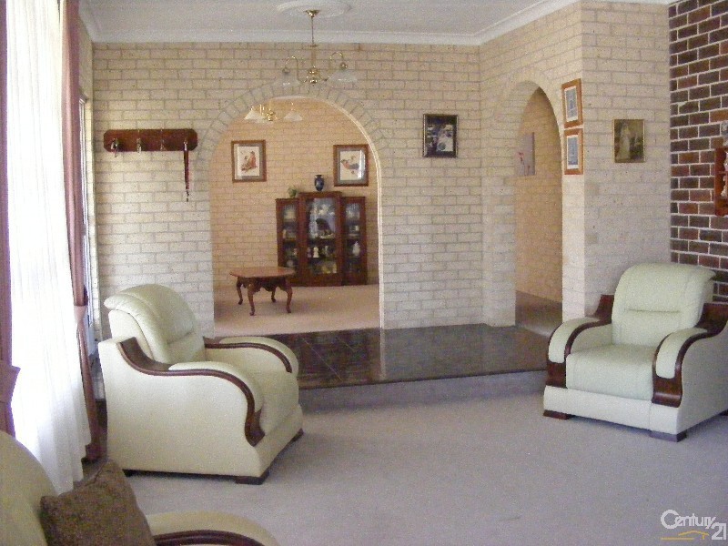 66 Iluka Circuit, Taree NSW 2430