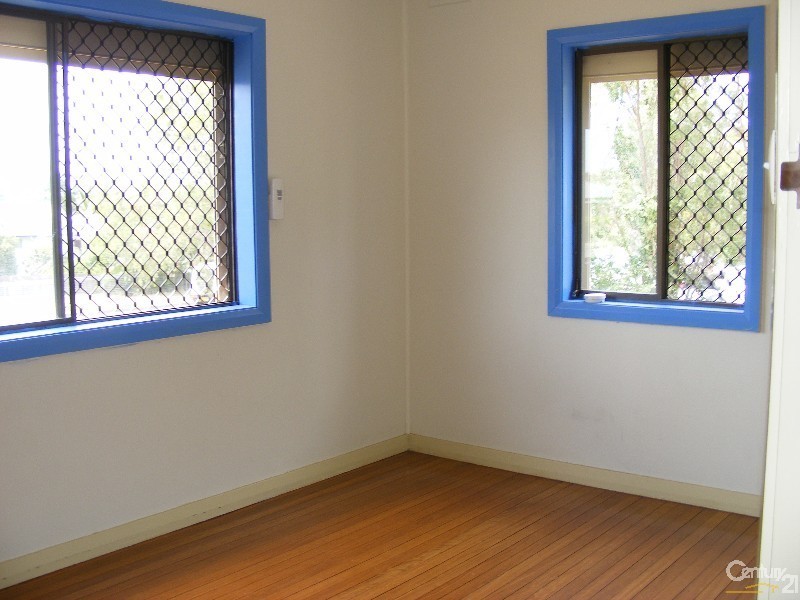 2A Maiden Avenue, Taree NSW 2430