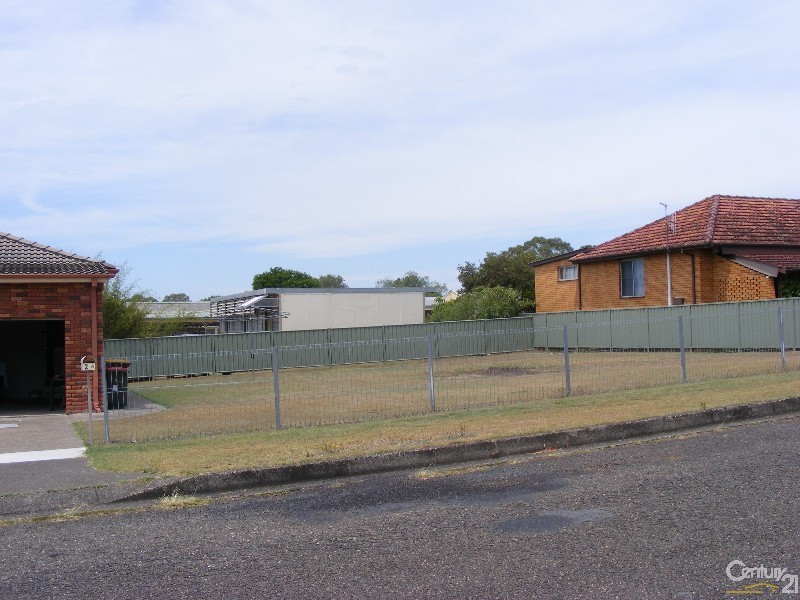 2A Maiden Avenue, Taree NSW 2430