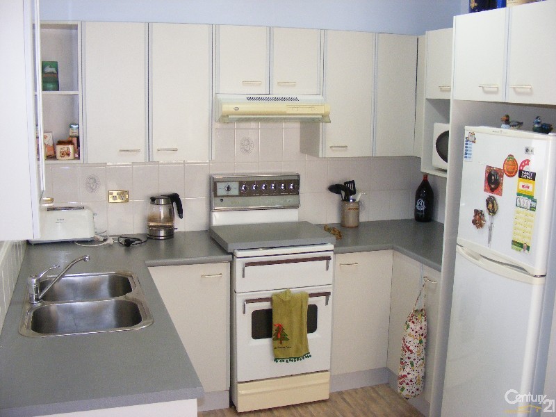 8 Hillcrest Close, Taree NSW 2430