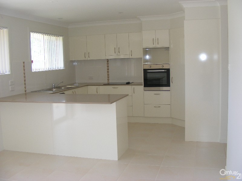 8B Duranbar Place, Taree NSW 2430