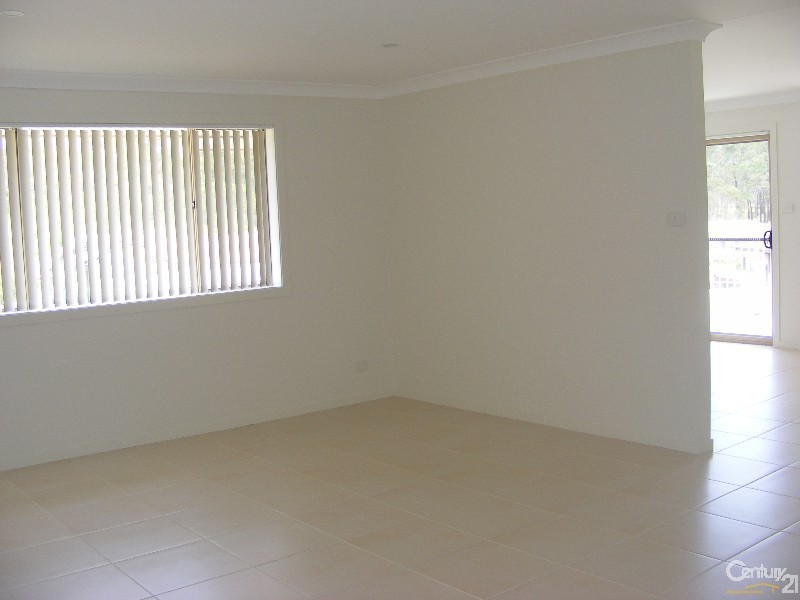 8B Duranbar Place, Taree NSW 2430