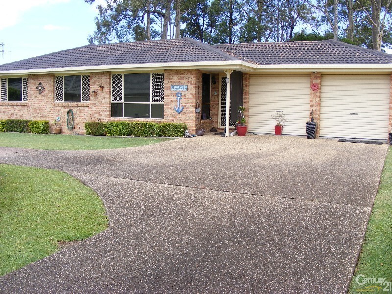 11B Hickory Crescent, Taree NSW 2430