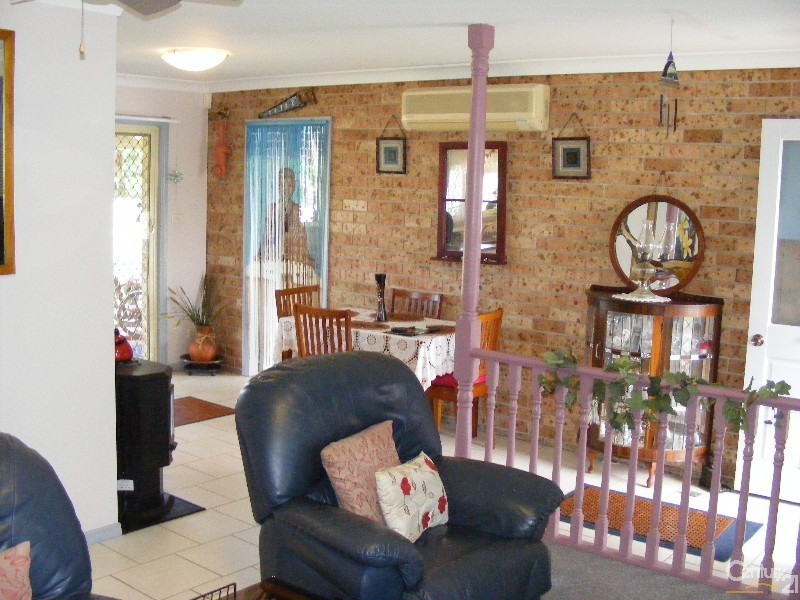 11B Hickory Crescent, Taree NSW 2430