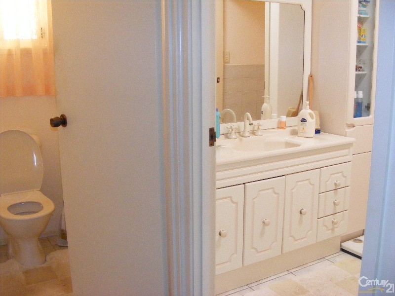 4 Emily Close, Taree NSW 2430