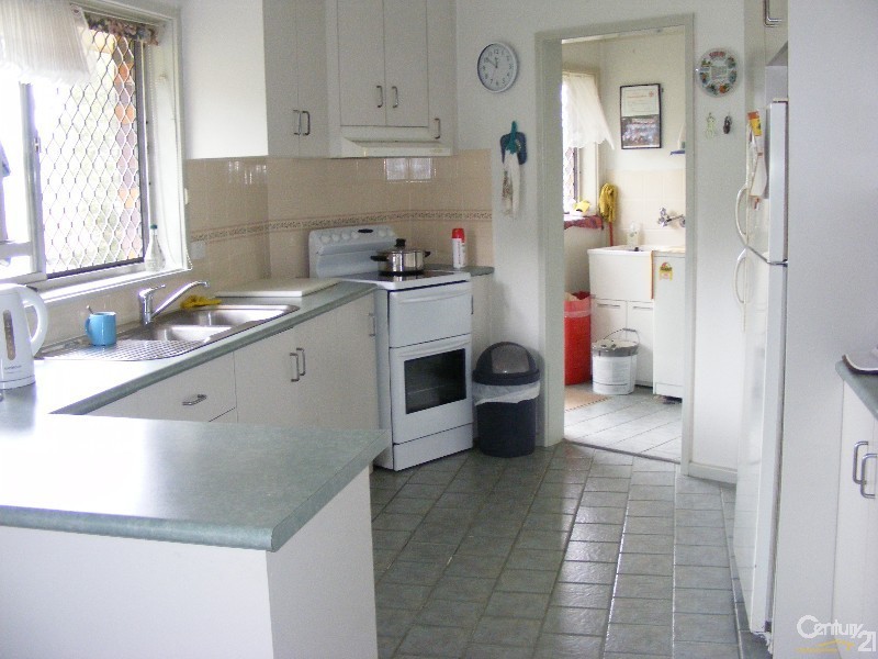 16 Henry Flett Street, Taree NSW 2430