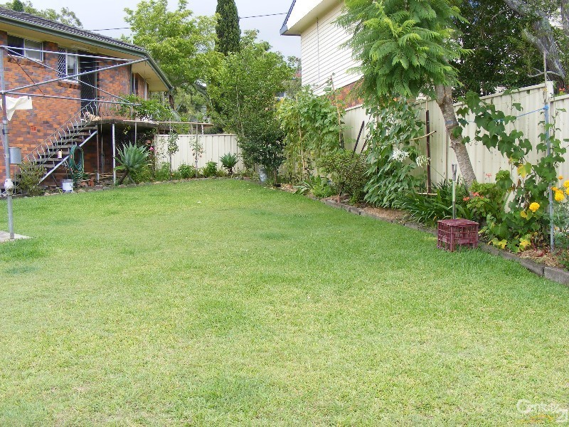 16 Henry Flett Street, Taree NSW 2430