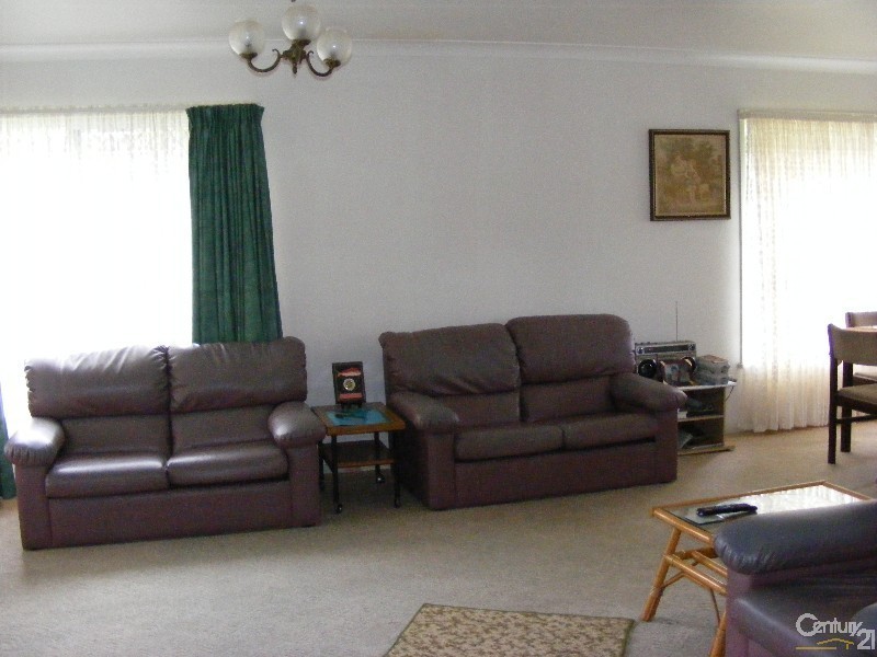 16 Henry Flett Street, Taree NSW 2430