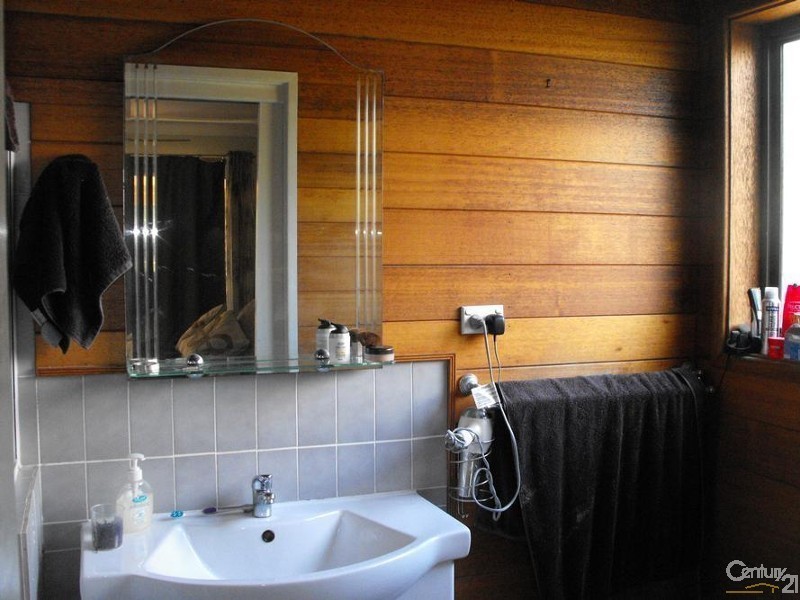 2 Marsden Terrace, Taree NSW 2430