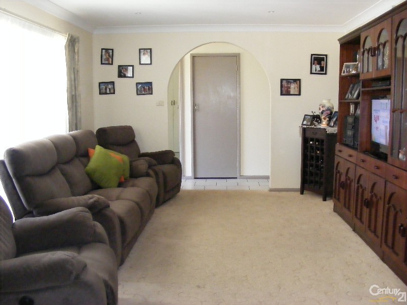 6 Kurrajong Crescent, Taree NSW 2430