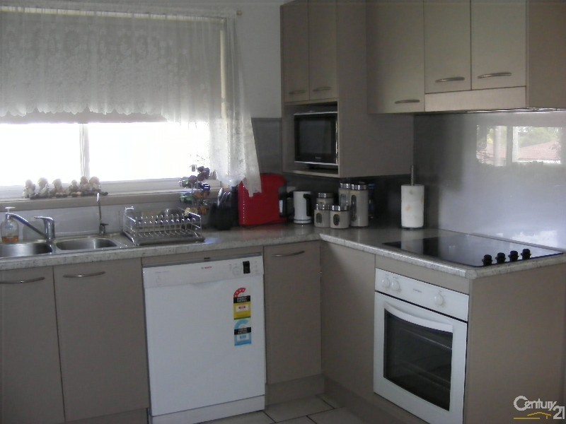 6 Kurrajong Crescent, Taree NSW 2430