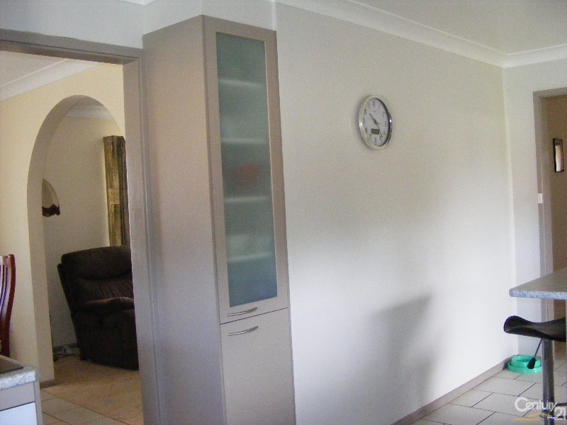 6 Kurrajong Crescent, Taree NSW 2430