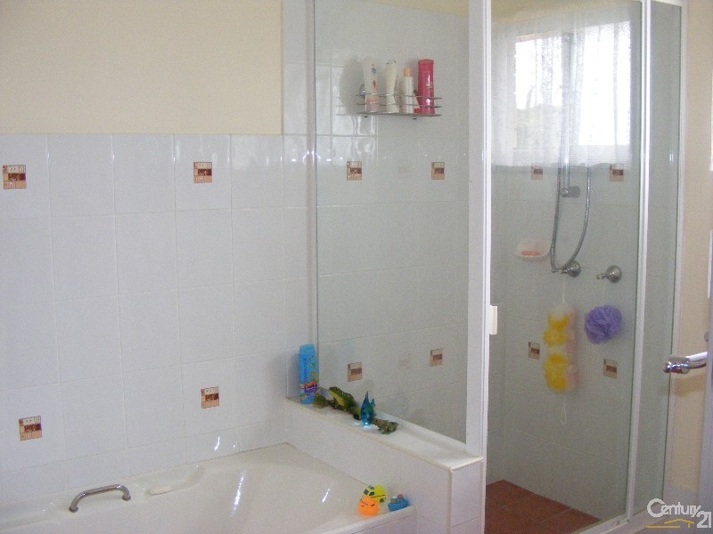 6 Kurrajong Crescent, Taree NSW 2430