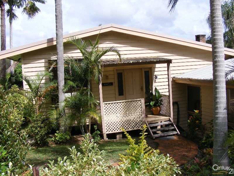 35  Attunga Place, Coomba Park NSW 2428