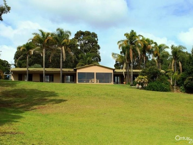 33 Attunga Place, Coomba Park NSW 2428