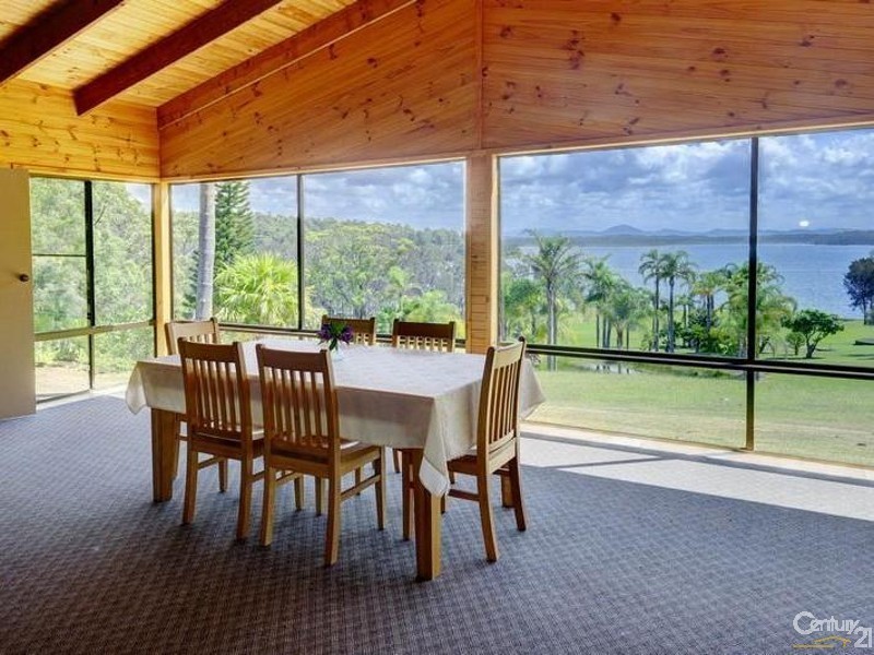 33 Attunga Place, Coomba Park NSW 2428