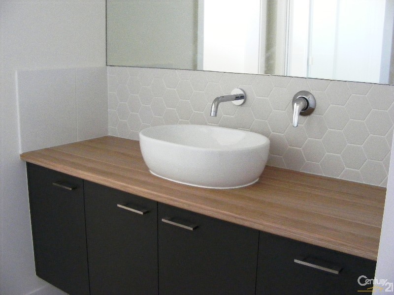 13 Melaleuca Place, Taree NSW 2430