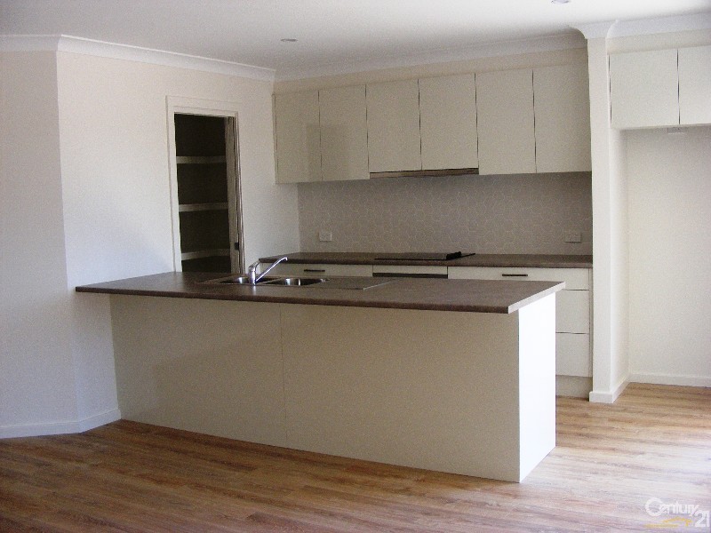 13 Melaleuca Place, Taree NSW 2430