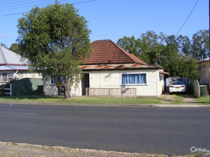 19 High Street North, Taree NSW 2430