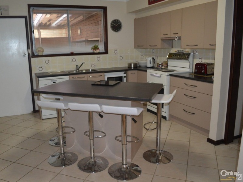 11 Jacaranda Avenue, Taree NSW 2430