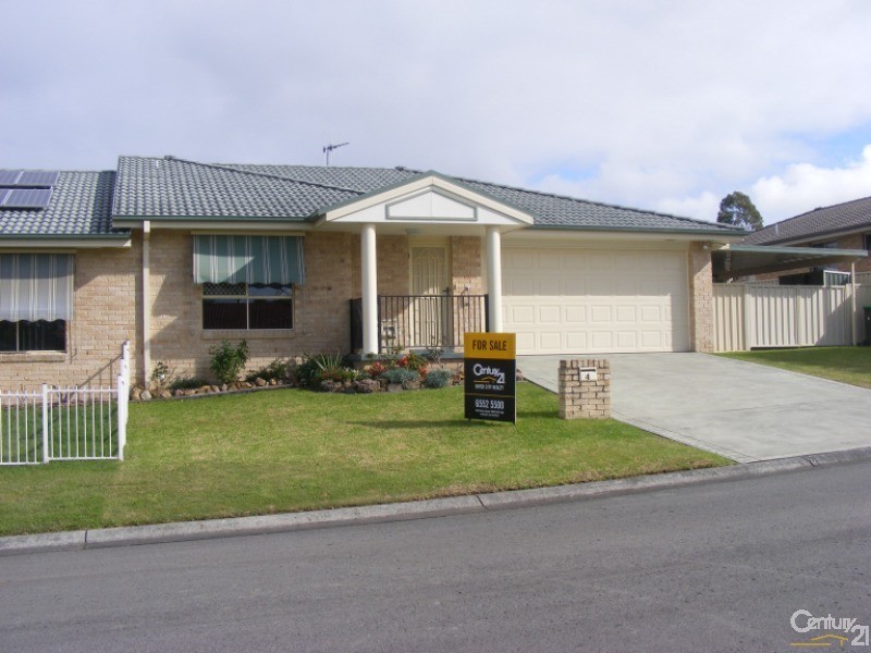 2/1 Hakea Close, Taree NSW 2430