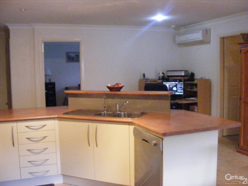 2/1 Hakea Close, Taree NSW 2430