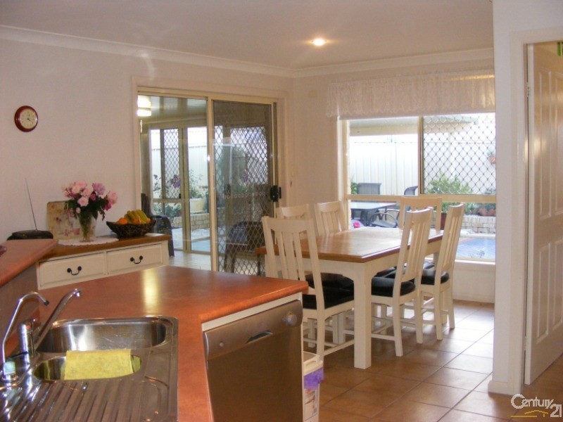 2/1 Hakea Close, Taree NSW 2430