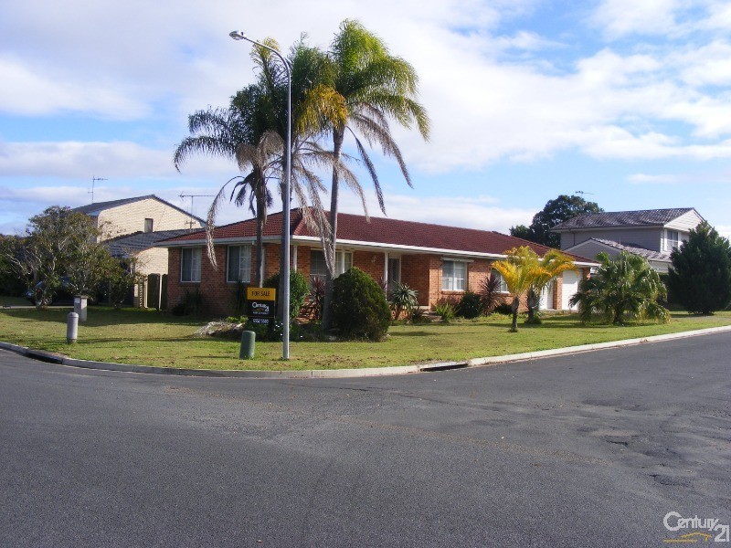 80 Ritchie Crescent, Taree NSW 2430