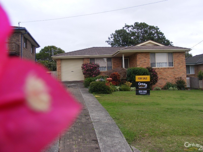 12 Claxton Street, Tinonee NSW 2430