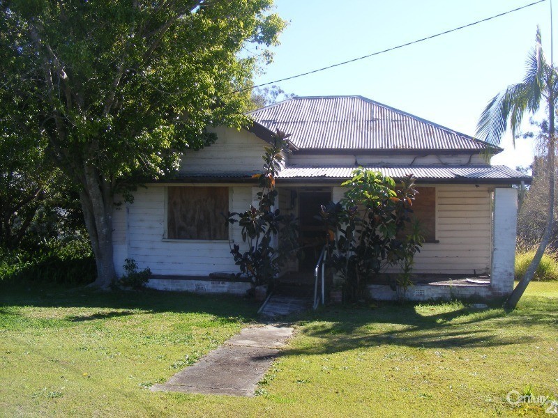 27 Spence Street, Taree NSW 2430