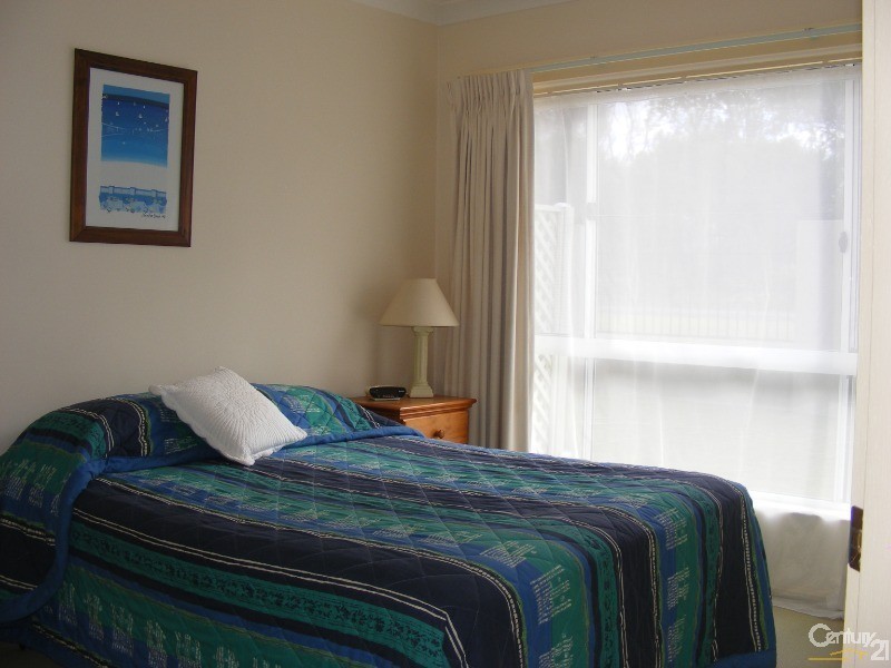 36/32 Lewis Street, Old Bar NSW 2430