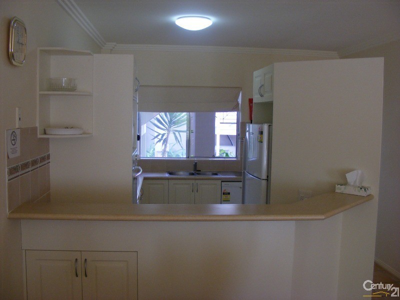 36/32 Lewis Street, Old Bar NSW 2430