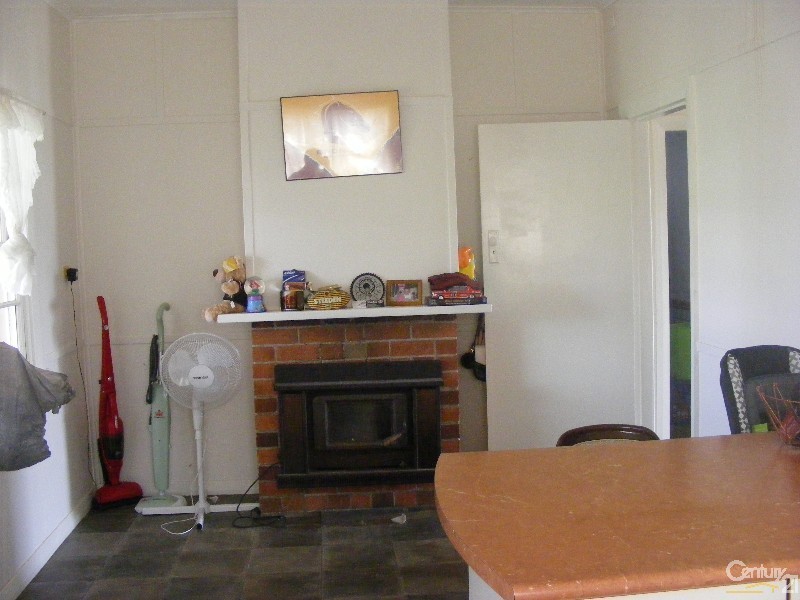 10 Cowper Street, Taree NSW 2430