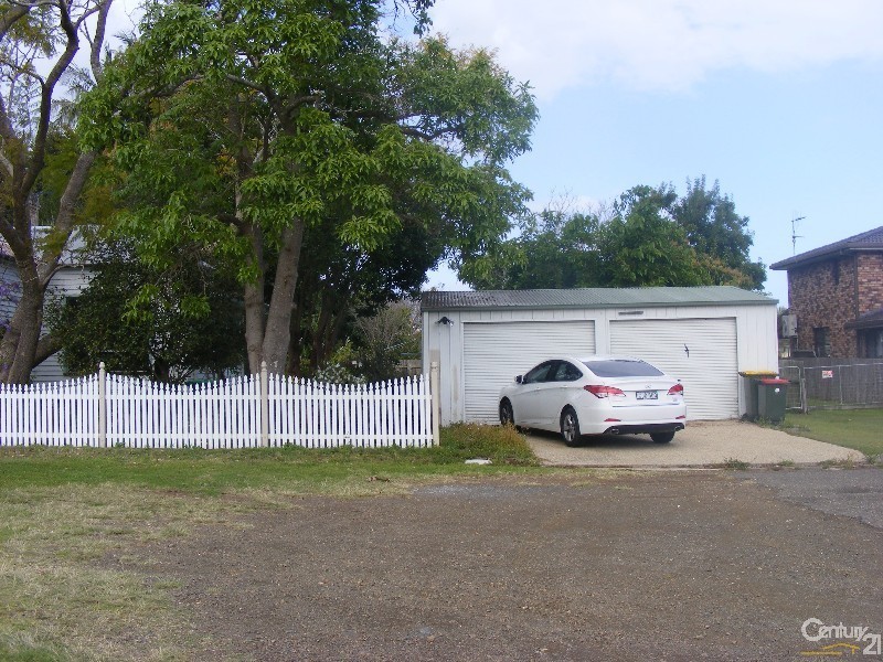 13 Queen Street (Cnr George & Queen Sts), Cundletown NSW 2430