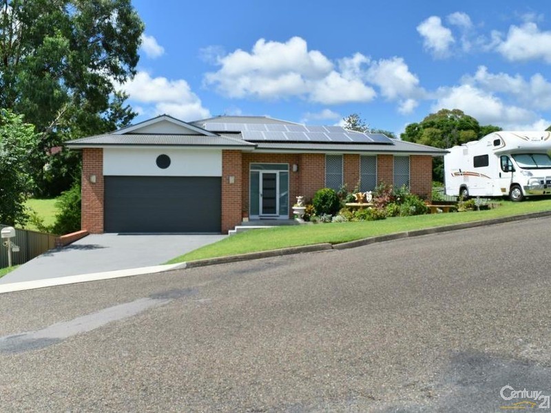6 Railton Avenue, Taree NSW 2430